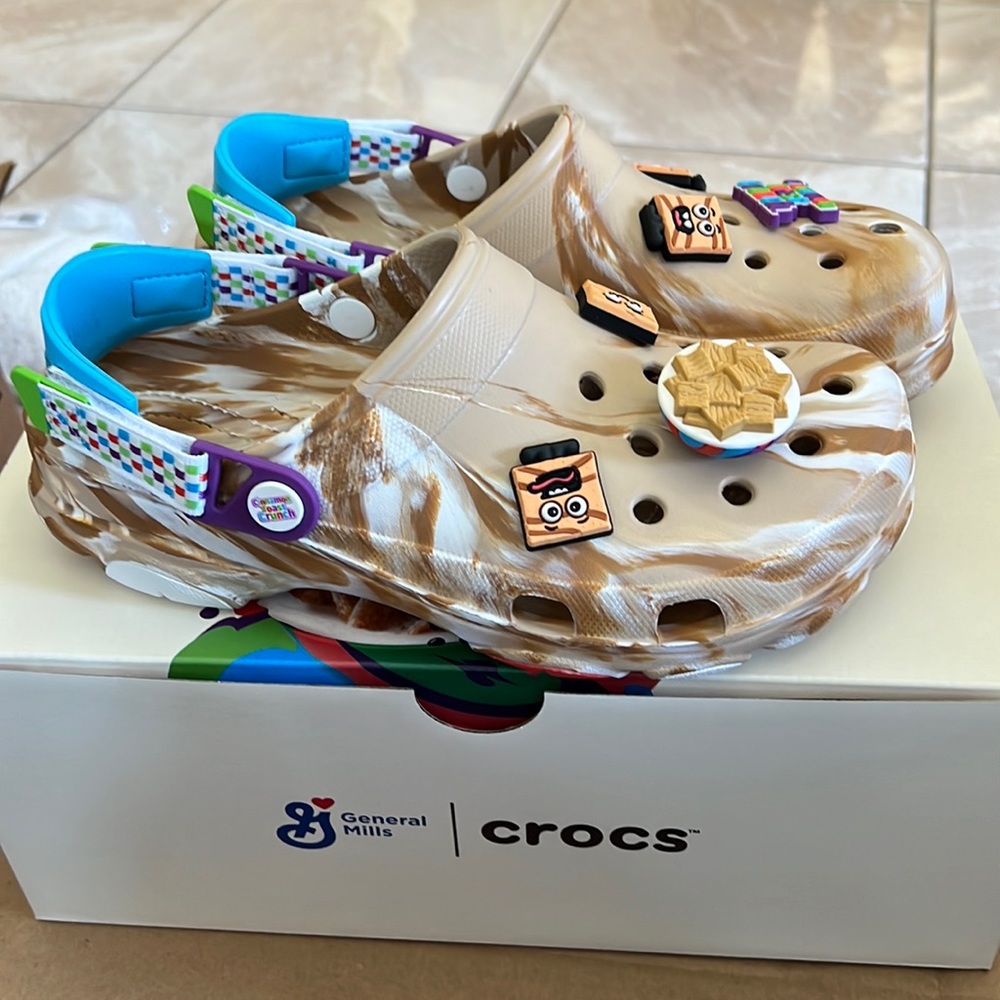 Brand new Cinnamon Toast Crunch crocs